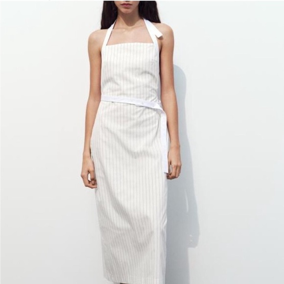NWT ZARA GABARDINE PINSTRIPE HALTER  DRESS SIZE S
🚨PRICE FIRM NO DISCOUNT - Picture 6 of 7